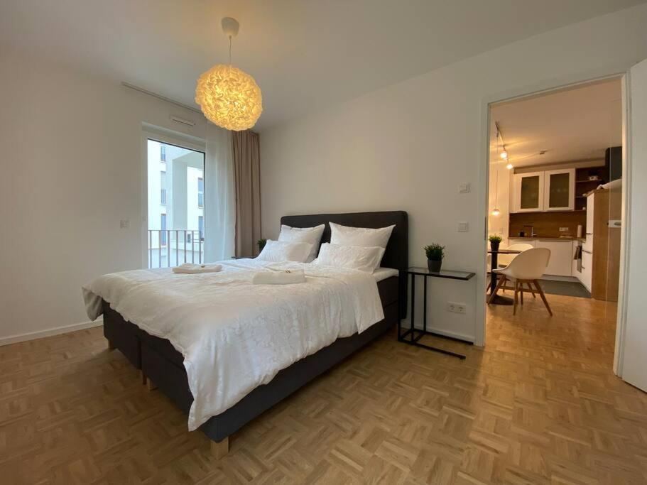 Acapella Suite Adagio 54Qm, Direkt Am Weinberg, Altstadt, Netflix Inklusive Heppenheim  Bagian luar foto